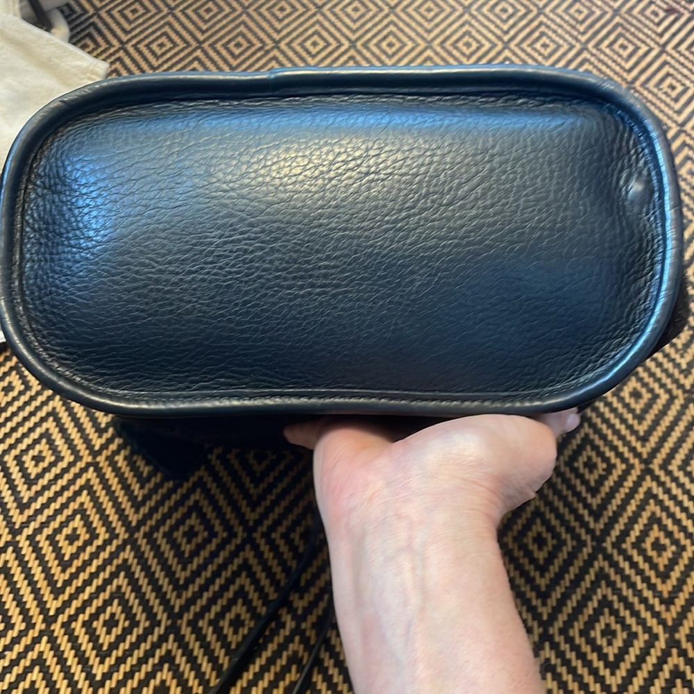 VINTAGE COACH SUEDE BERKELEY DRAWSTRING 9012 black w/ brass (like Lula’s legacy) - Picture 6 of 15